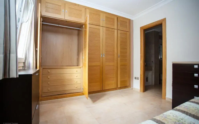 Apartamentos Costacity
