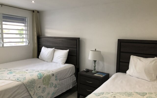 Renovated Posada Studio Apartment at Isla Verde