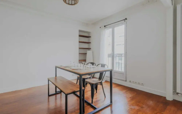 Apartment in Montmartre With 1 Room