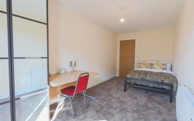 3 bed City Centre Apartment