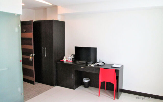 Upperhouse Hotel Formerly Pacifico Boutique by Hiverooms
