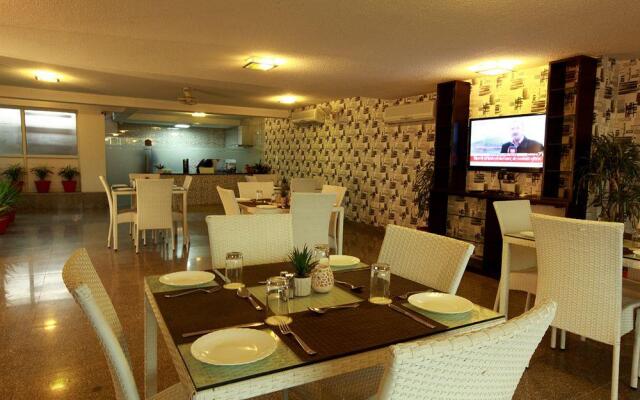 Jasola Suites And Apartments