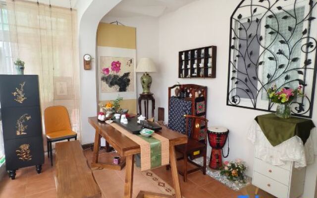 Yihuaxuanting Homestay (Kunming Dianchi Haitang Dam)