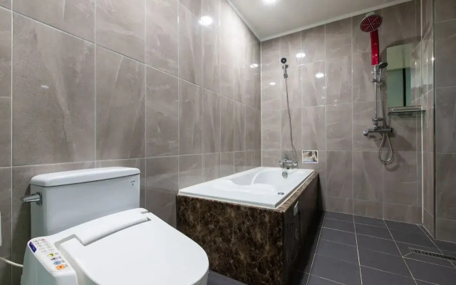 Incheon Pentastar Hotel