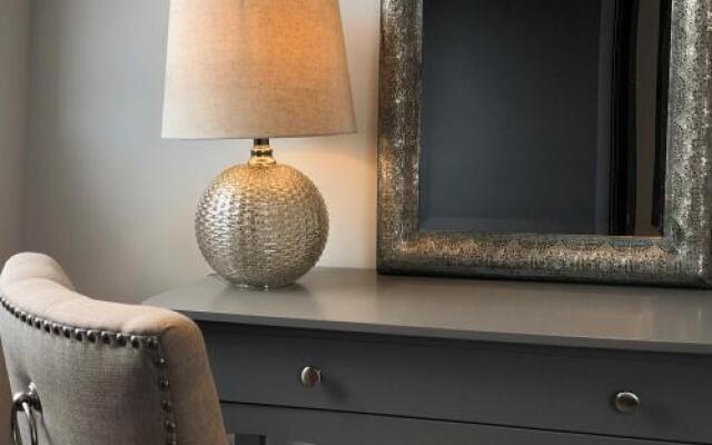 Geneva House Apartments by Elegance Living