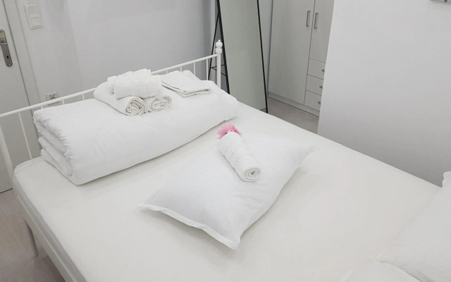 Konstantinos'S Luxury Apartment