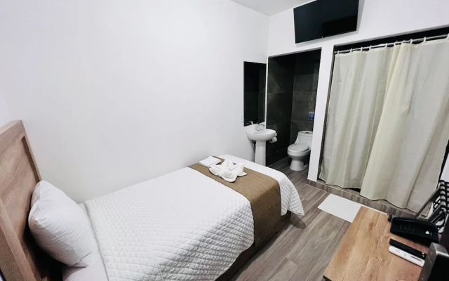 Hotel Cayuga