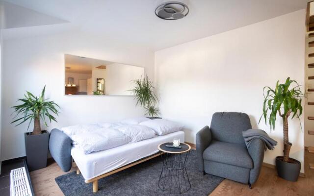 Stylish 2 Room Maisonette Hannover