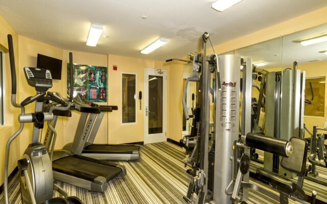 Candlewood Suites Ft Myers I-75 by IHG