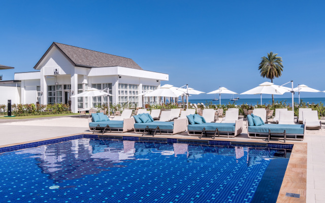 Pullman Nadi Bay Resort and Spa Fiji (opening April 2019)