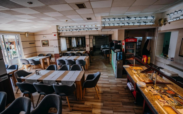 Gros Hotel - Leskovac