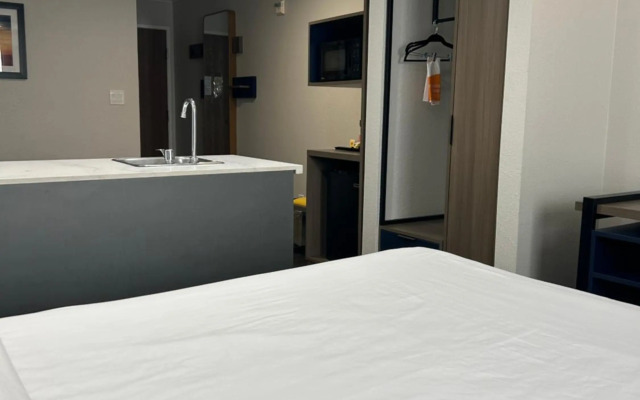 Quality Inn & Suites