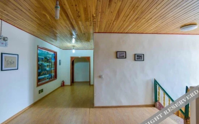 Zhuoma Renjia Youth Hostel