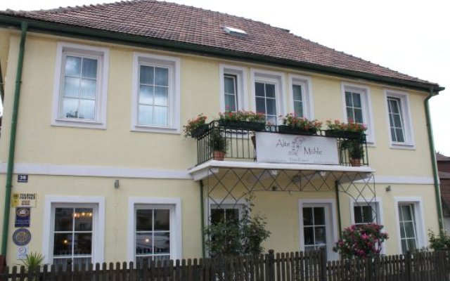 Hotel-Pension Alte Mühle