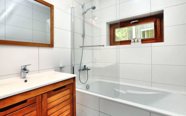 Luxurious Holiday Home in Beauraing with Sauna