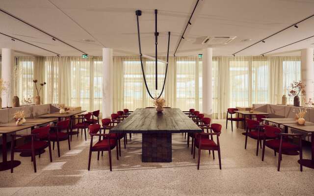 Hotel Ambasador