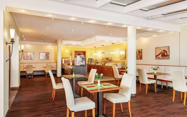 Amedia Frankfurt Russelsheim Trademark Collection by Wyndham