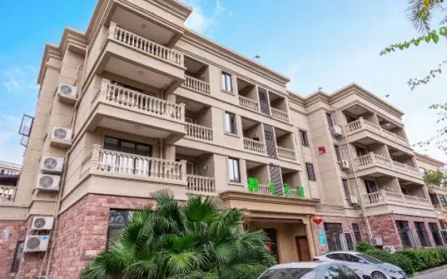 Sanya Coconut Homestay