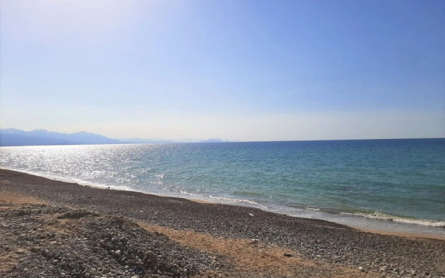 Spacious Aparyment in Campofelice di Roccella with Pool