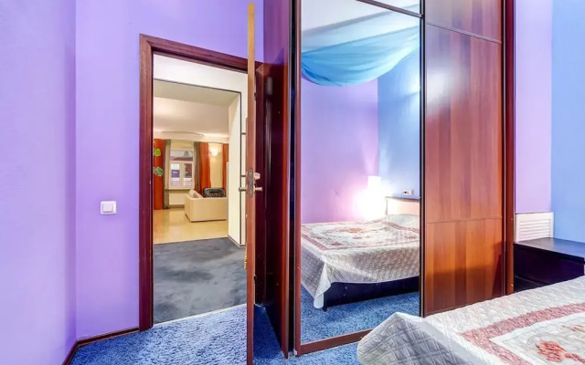 Rinaldi at Moskovsky 18