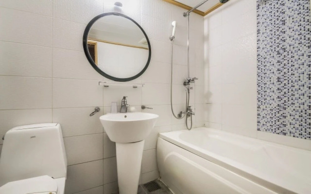 Gimhae Den Bastar Theme Kids Hotel