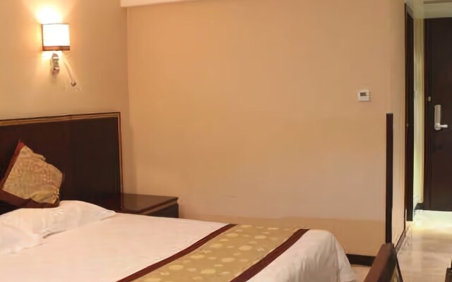 Jiangdu Paramount Hotel