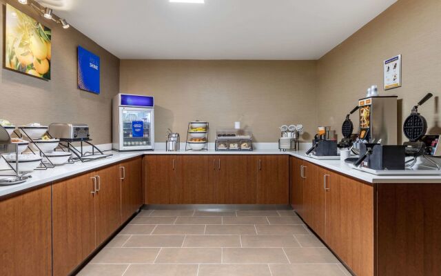 Comfort Inn University