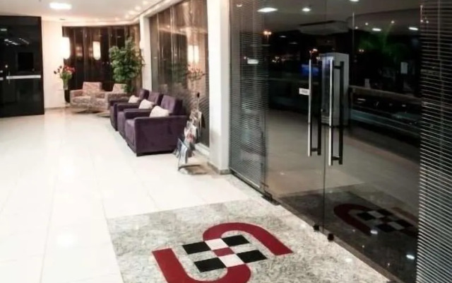 Serras Hotel