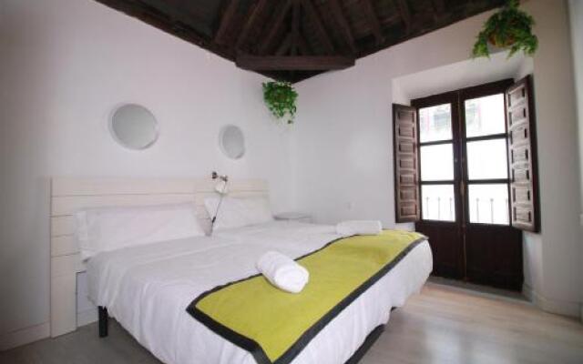 Zahira Suites
