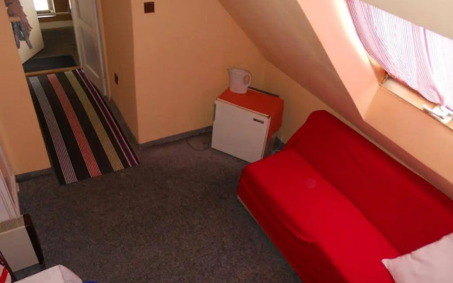 Guest House DD