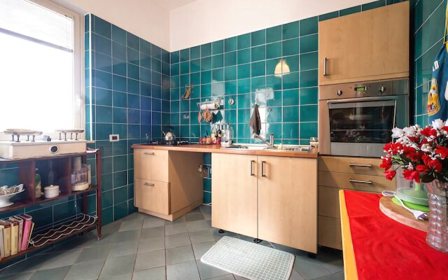 Zisa Flat with Terrace