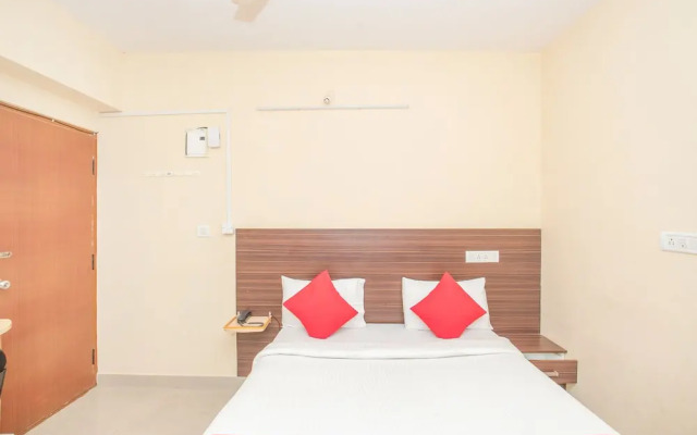 OYO 10291 Sri Venkatadri Residency