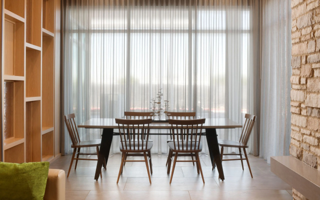 Fairfield Inn and Suites Dallas East