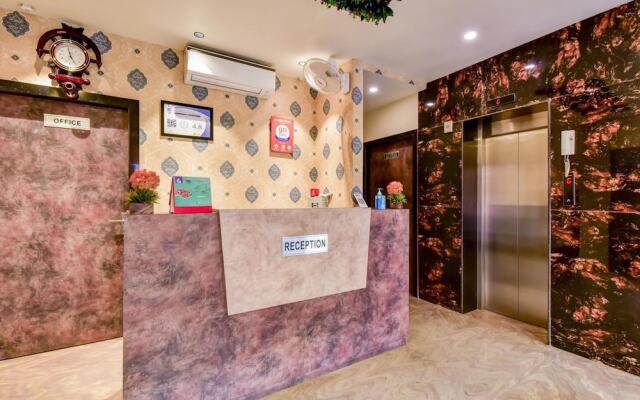 Hotel Frontier Royal