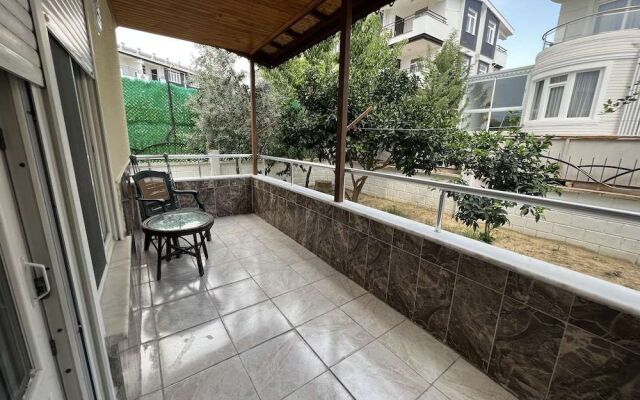 Side park villa 2