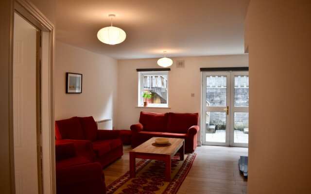 5 Bedroom Townhouse Near Dublin City Centre