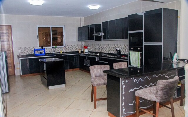 Stay.Plus Antalya Luxury Apartment
