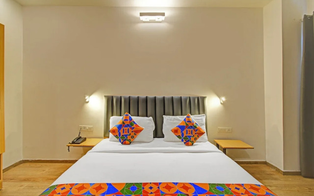 Fabhotel White Ridge Shivam