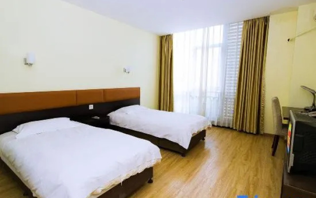 Xinyao Holiday Hotel