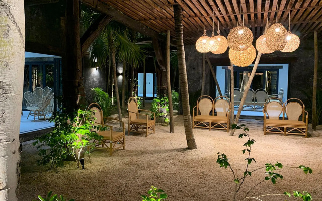 Casa Teka