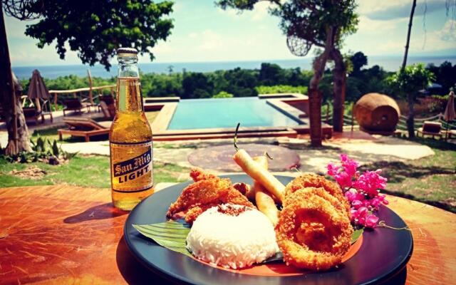 Nakabalo Guesthouse & Restaurant