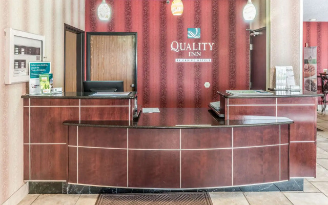 Quality Inn & Suites Mankato East