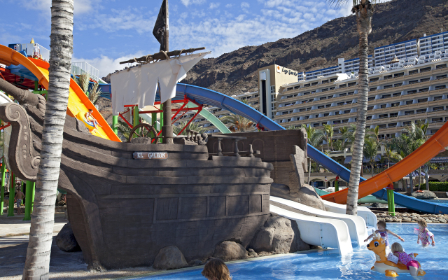 LIVVO Lago Taurito Hotel & Aquapark - All Inclusive