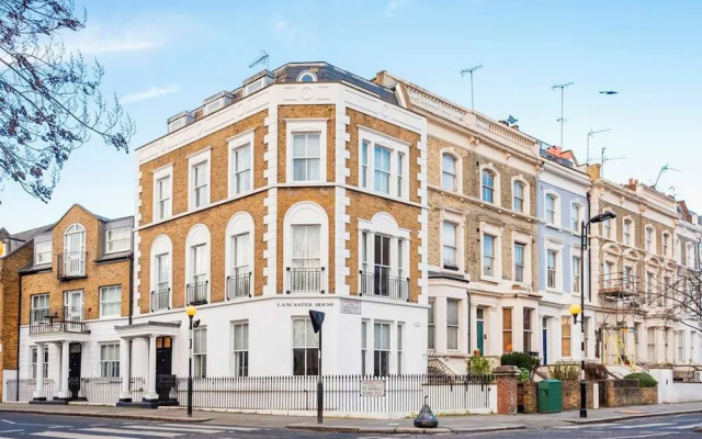 The Urban Minimalist- Notting Hill 2 Bed