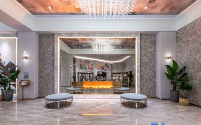 Mercure Nanchang Tengwang Pavilion