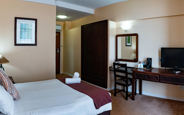 Gooderson Tropicana Hotel