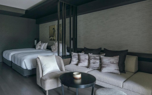 Deluxe with Open-air Bath West Wing Twin Western Style room (트윈 침대 2개) 사진 2