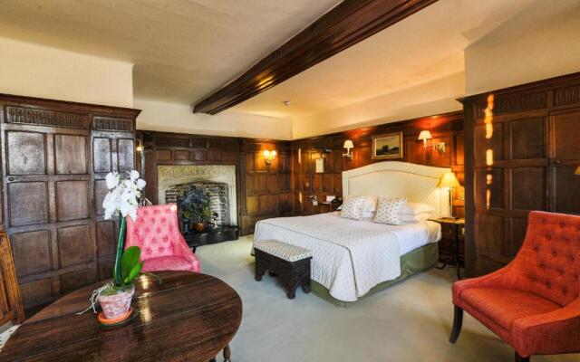 Gravetye Manor