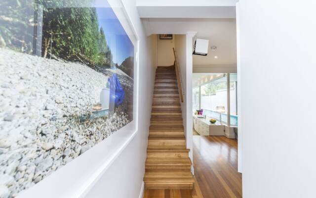 Stylish 3 Bedroom Pool House in Surry Hills