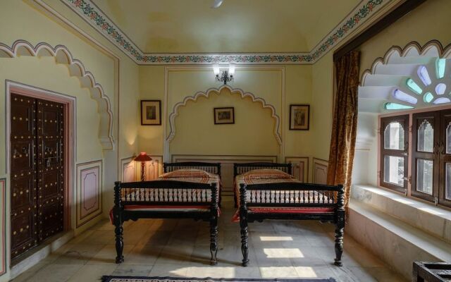 Hotel Rajmahal Palace